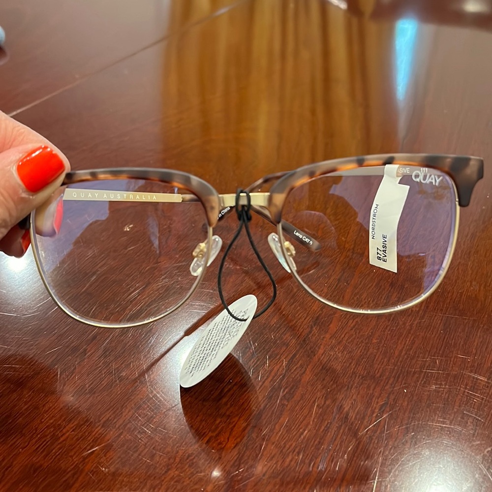 Quay Australia glasses
